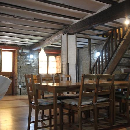 El Sumiciu Guest House Mieres  Ngoại thất bức ảnh